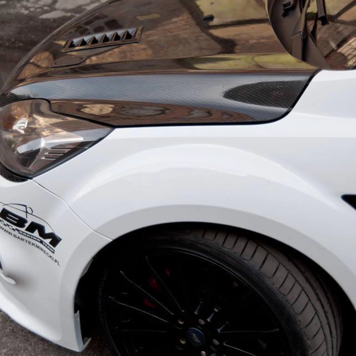 Ford Focus RS MK2 Carbon Bonnet Hood